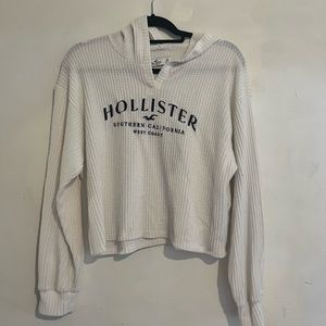 Size M crop hoodie